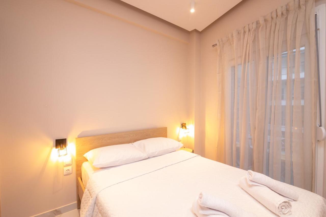 Ferienwohnung White Lux Heaven Saint Dimitrios Thessaloniki Exterior foto