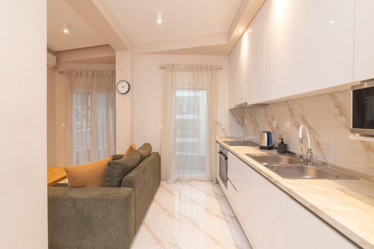 Ferienwohnung White Lux Heaven Saint Dimitrios Thessaloniki Exterior foto