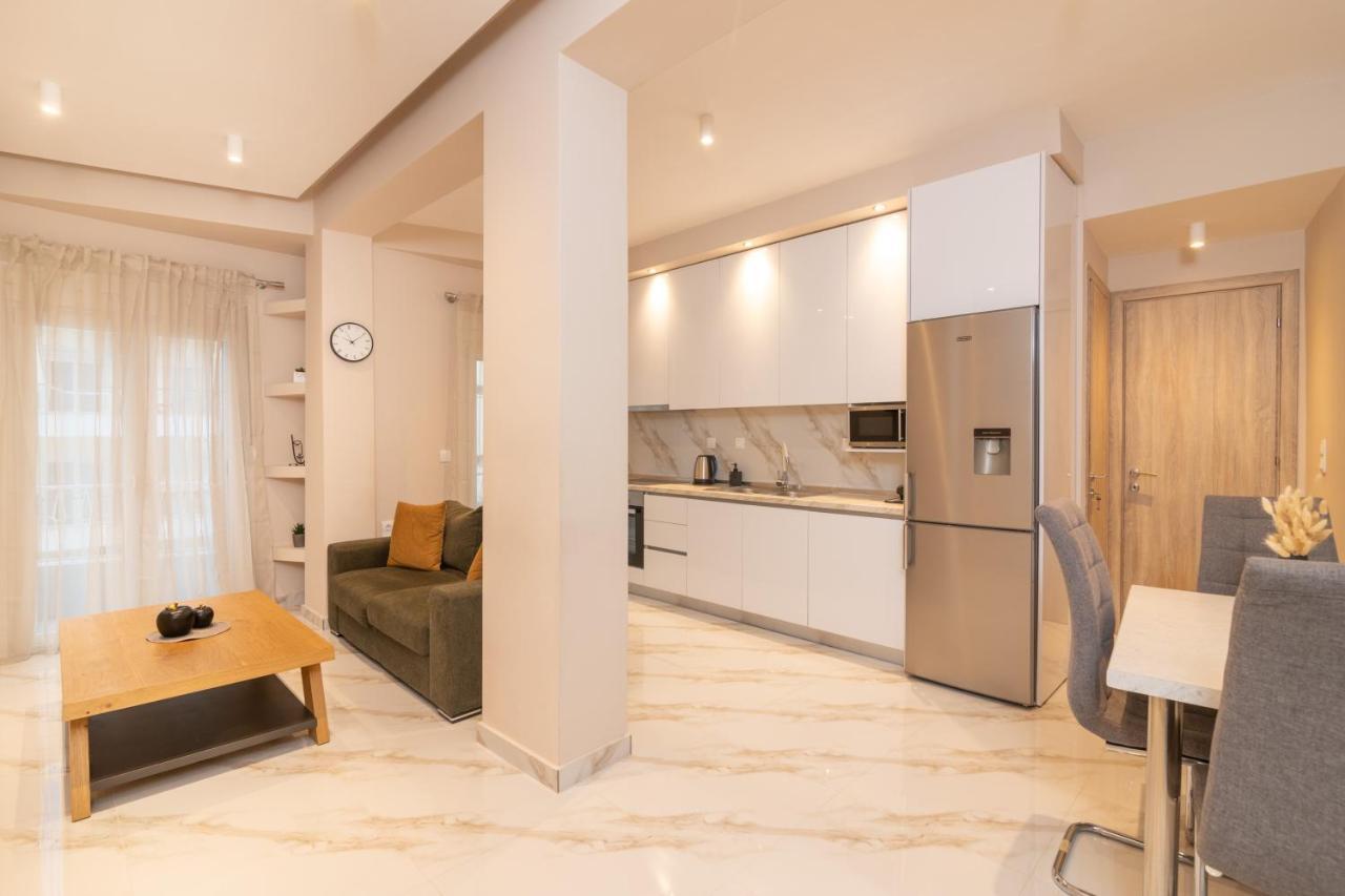 Ferienwohnung White Lux Heaven Saint Dimitrios Thessaloniki Exterior foto